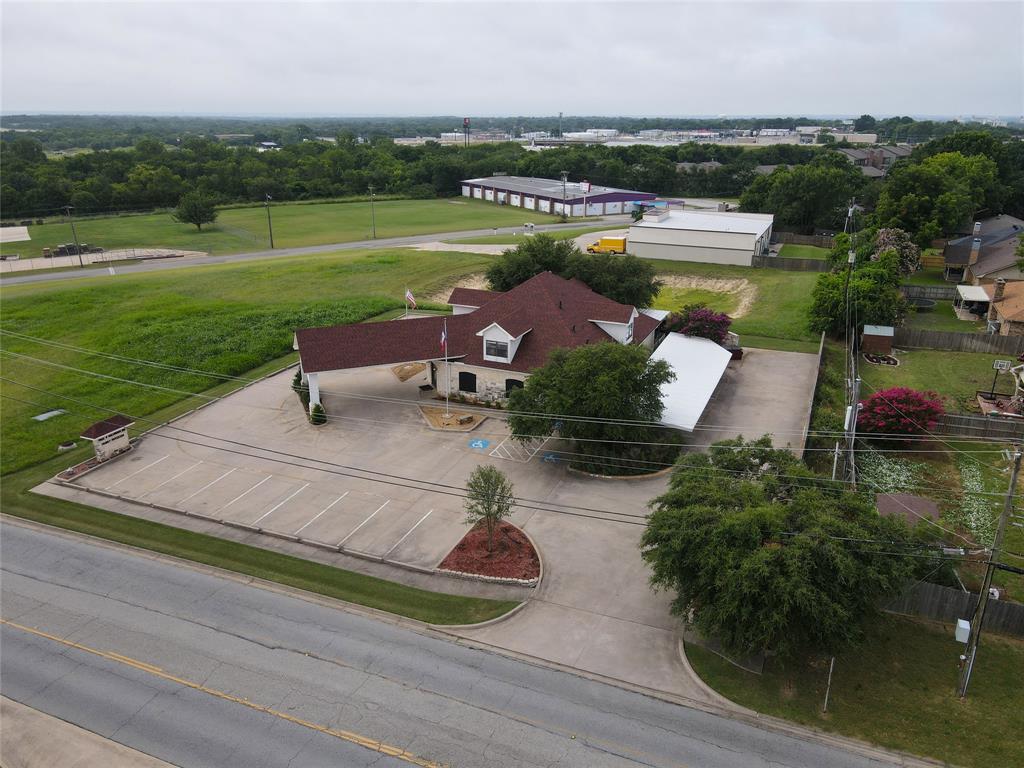 1700 Gallagher Drive Property Photo 7
