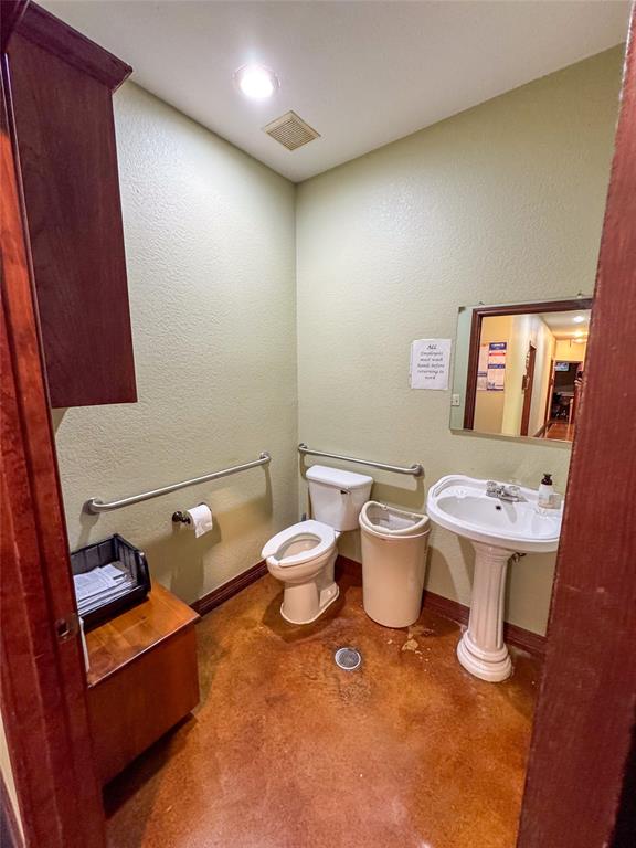 1700 Gallagher Drive Property Photo 19