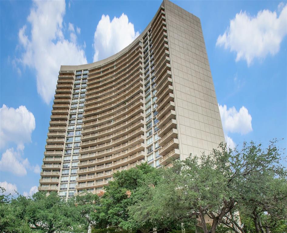 6211 W Northwest Highway 304