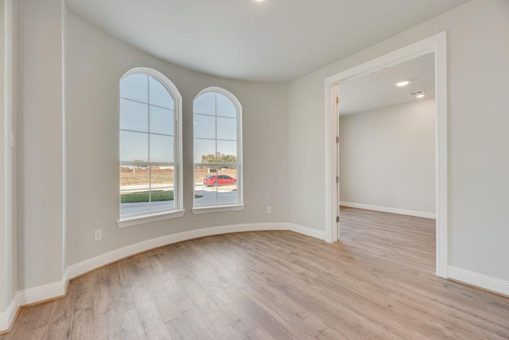 510 Kings Canyon Court Property Photo 16