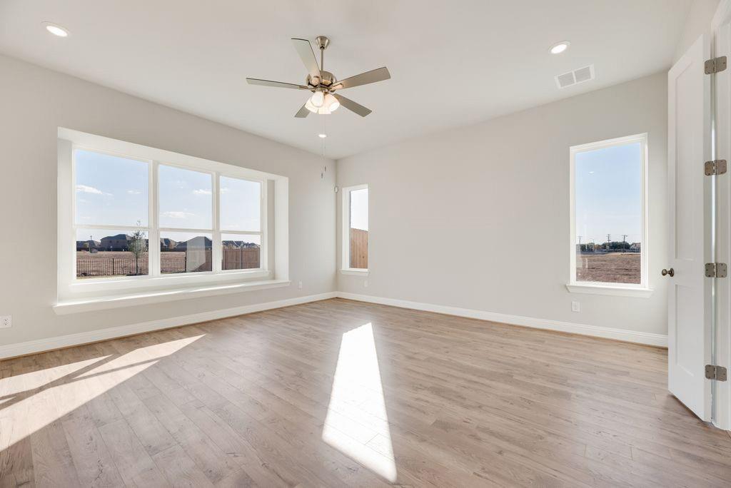510 Kings Canyon Court Property Photo 21
