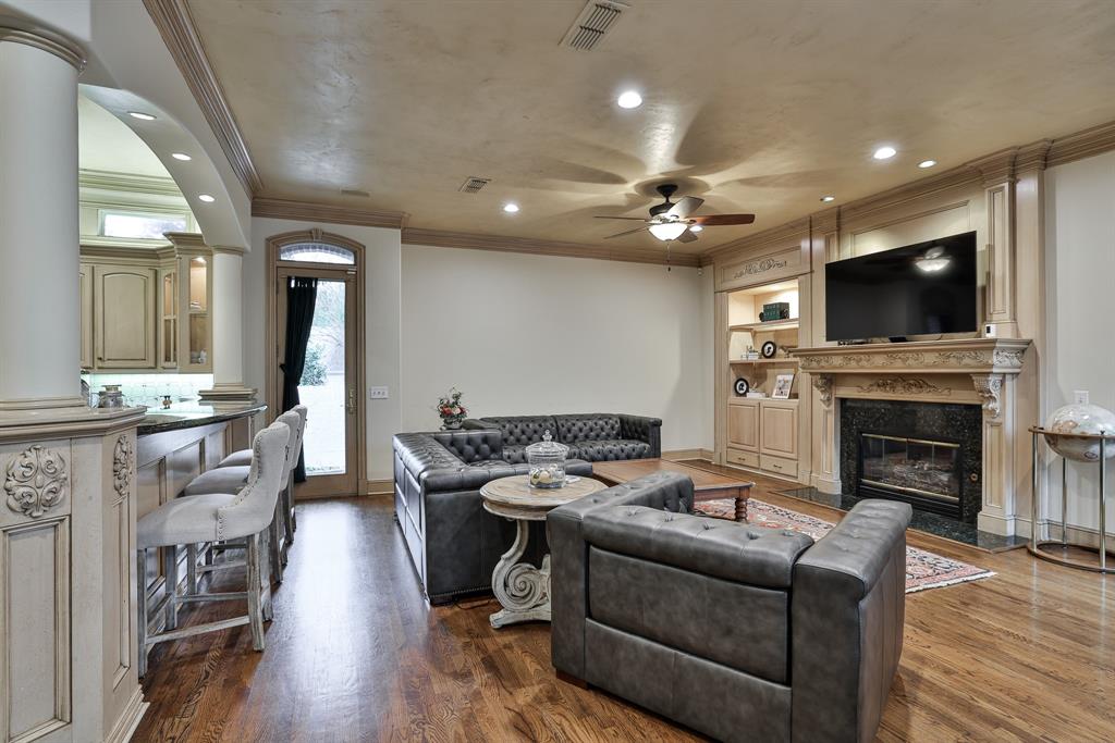 6805 Laurel Valley Drive Property Photo 12