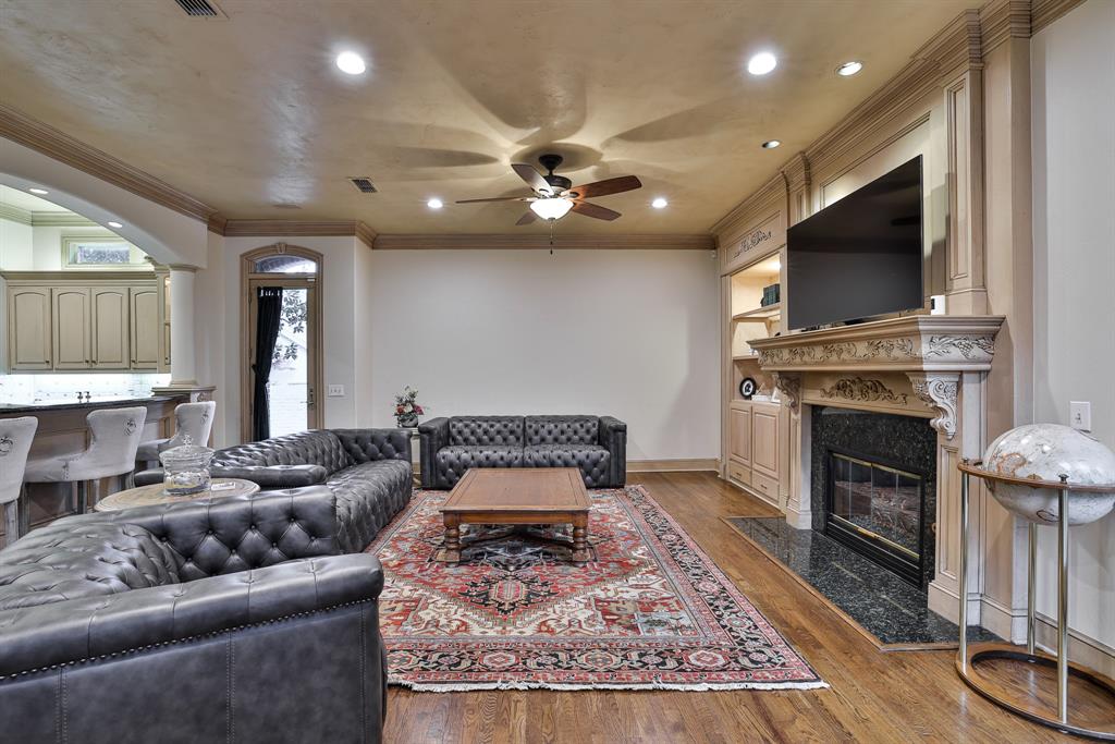 6805 Laurel Valley Drive Property Photo 13