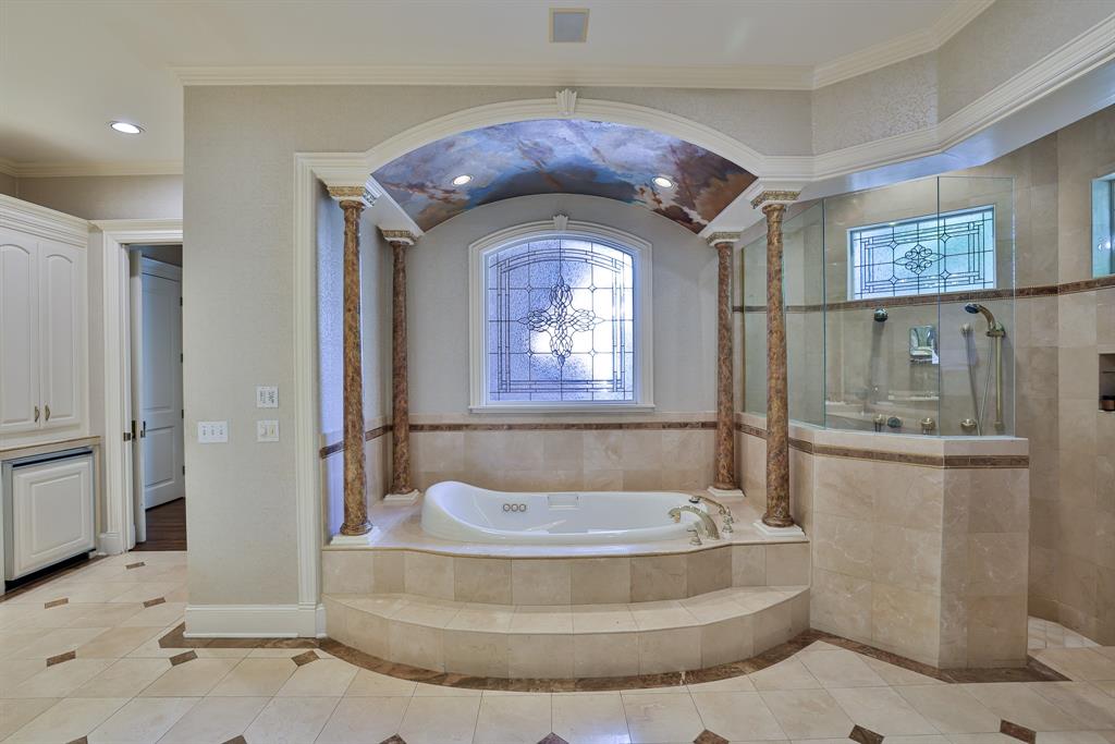 6805 Laurel Valley Drive Property Photo 18