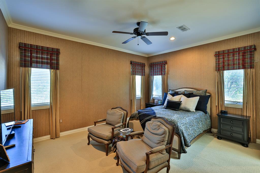 6805 Laurel Valley Drive Property Photo 30