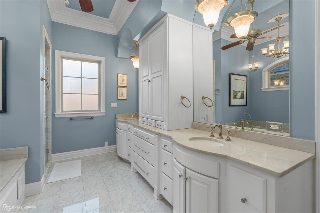200 Evangeline Walk Property Photo 16