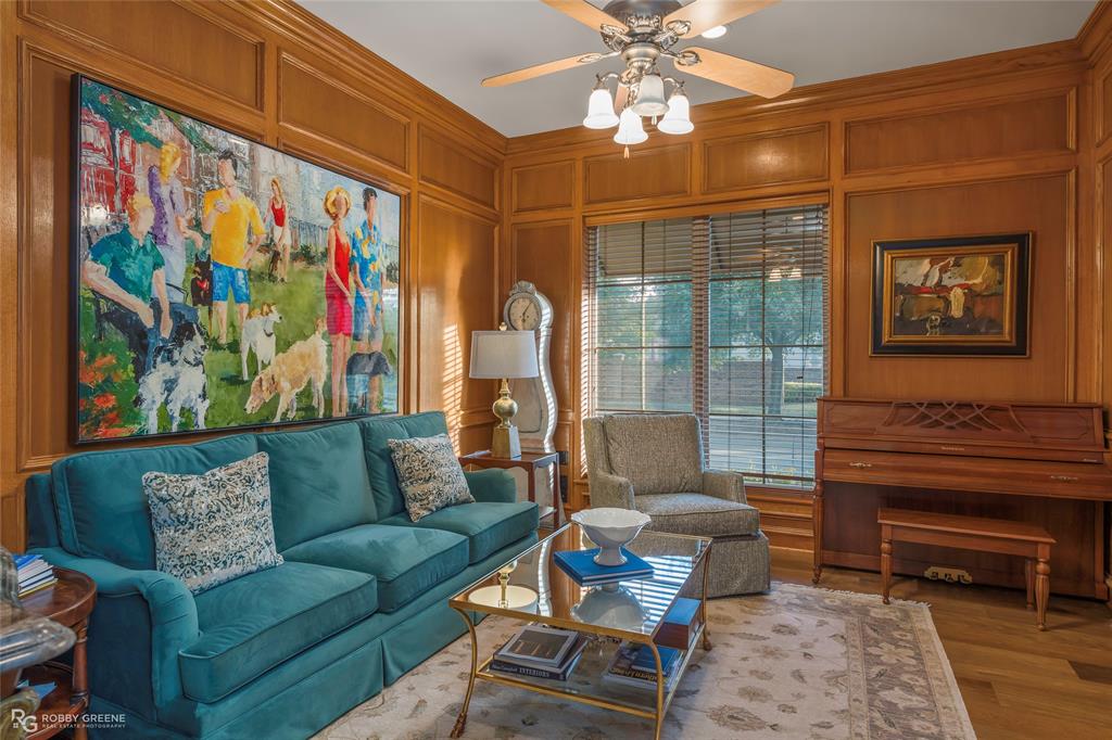 200 Evangeline Walk Property Photo 19