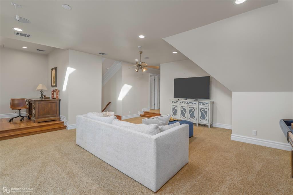 200 Evangeline Walk Property Photo 25
