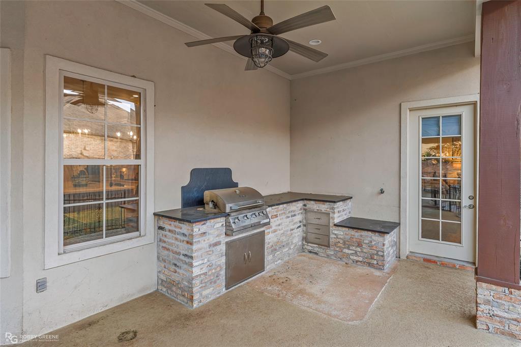 200 Evangeline Walk Property Photo 37