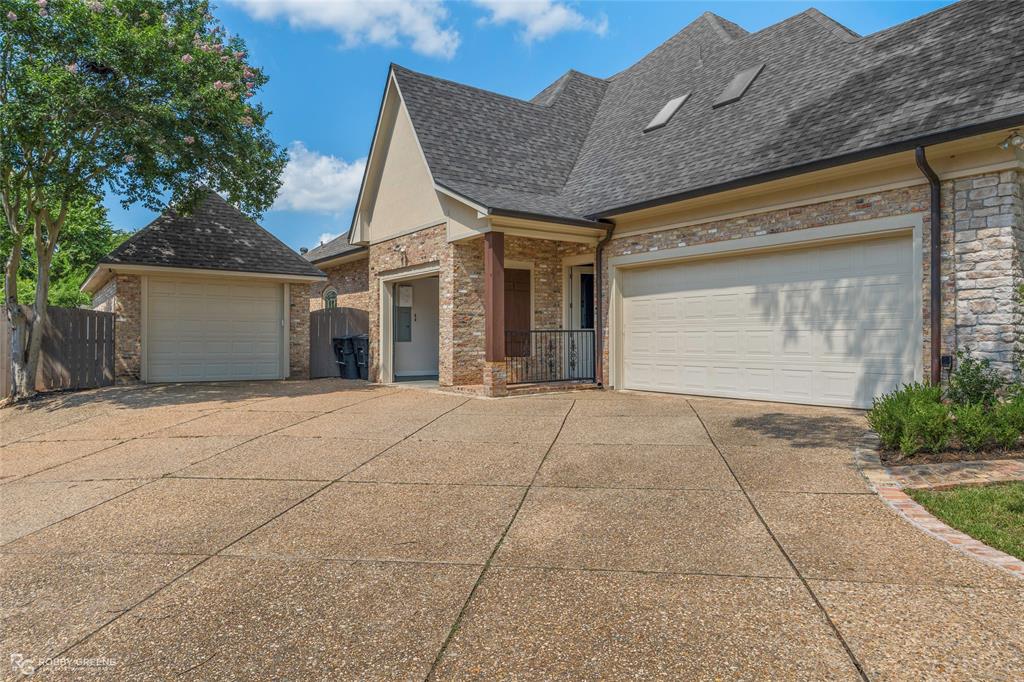 200 Evangeline Walk Property Photo 40