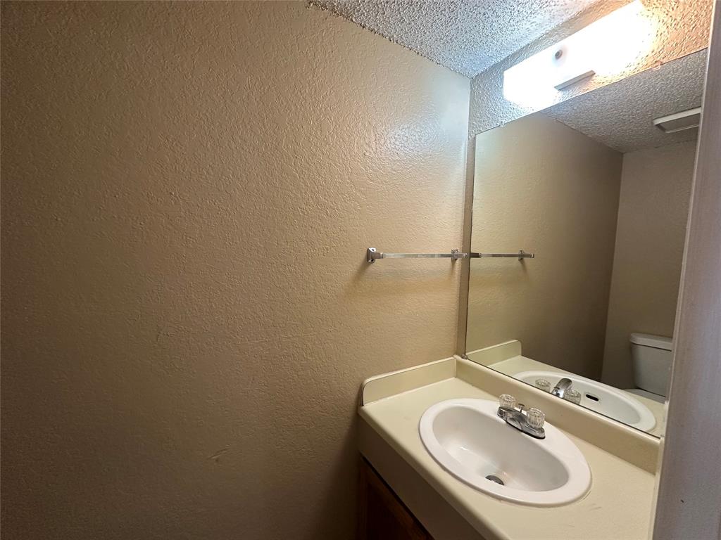 2174 Aspen Drive Property Photo 11
