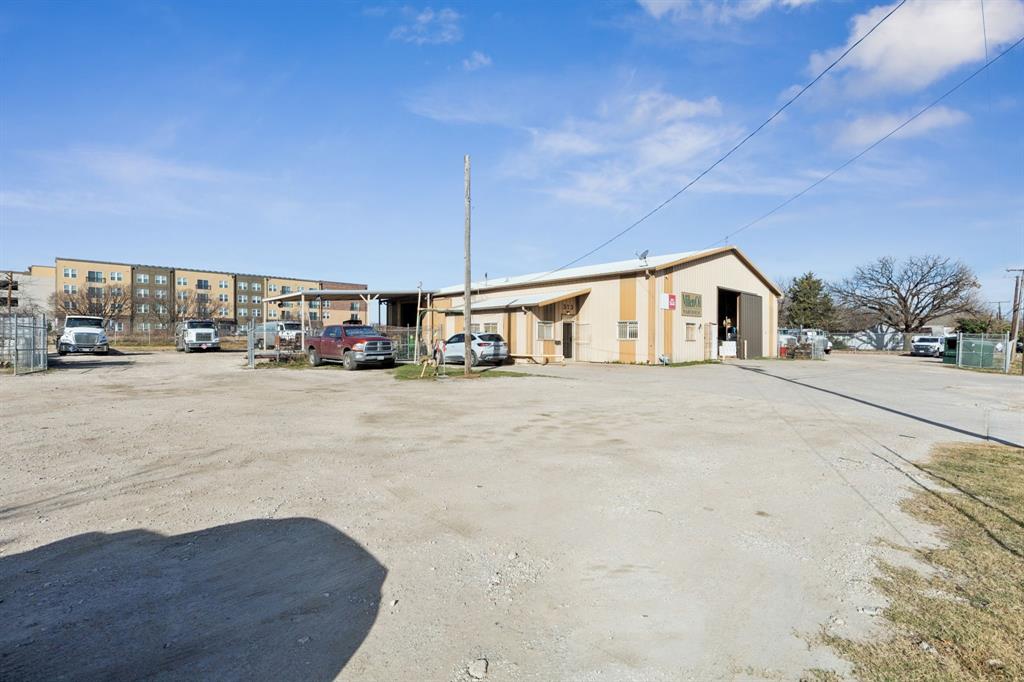 313 Main Street Property Photo 2