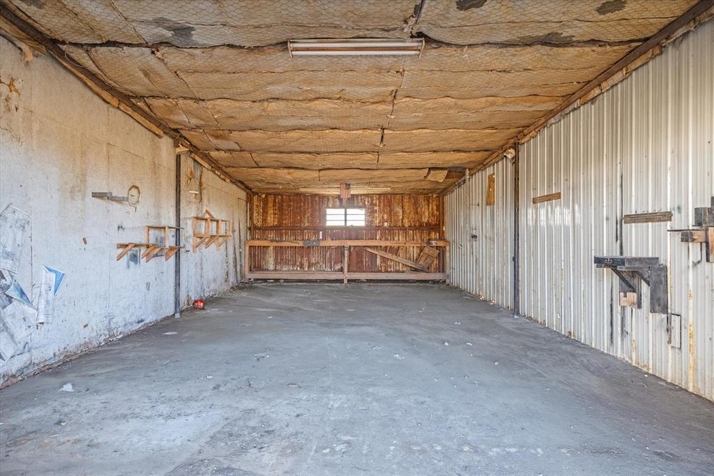 9474 Hwy 175 Property Photo 36