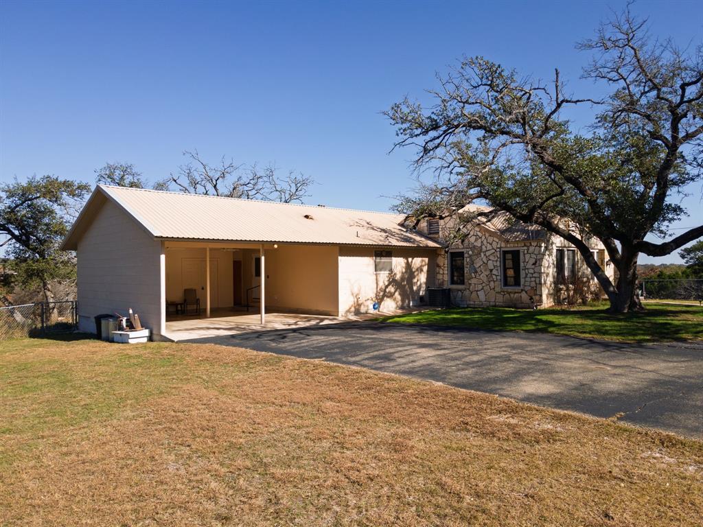 1003 N Ridge St Property Photo 4