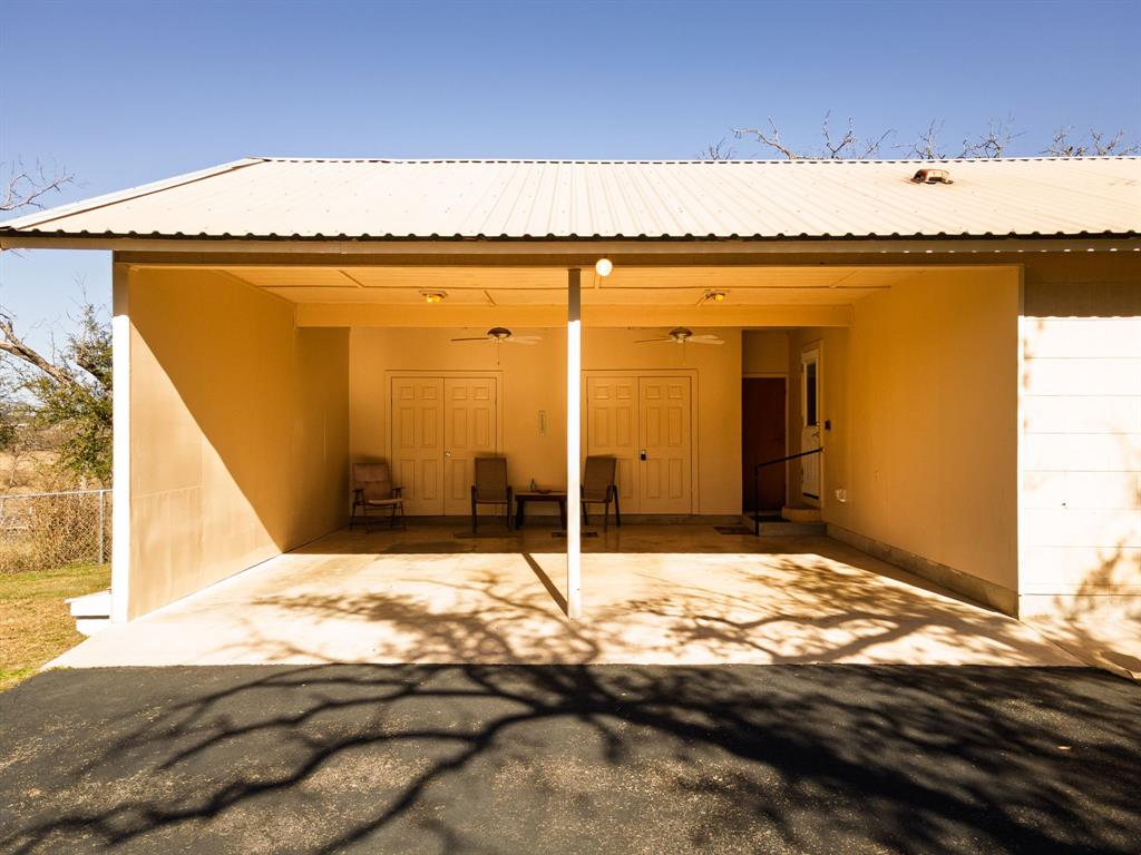 1003 N Ridge St Property Photo 5