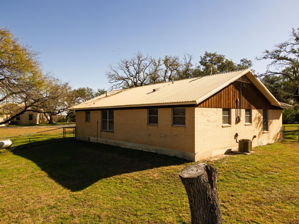 1003 N Ridge St Property Photo 36