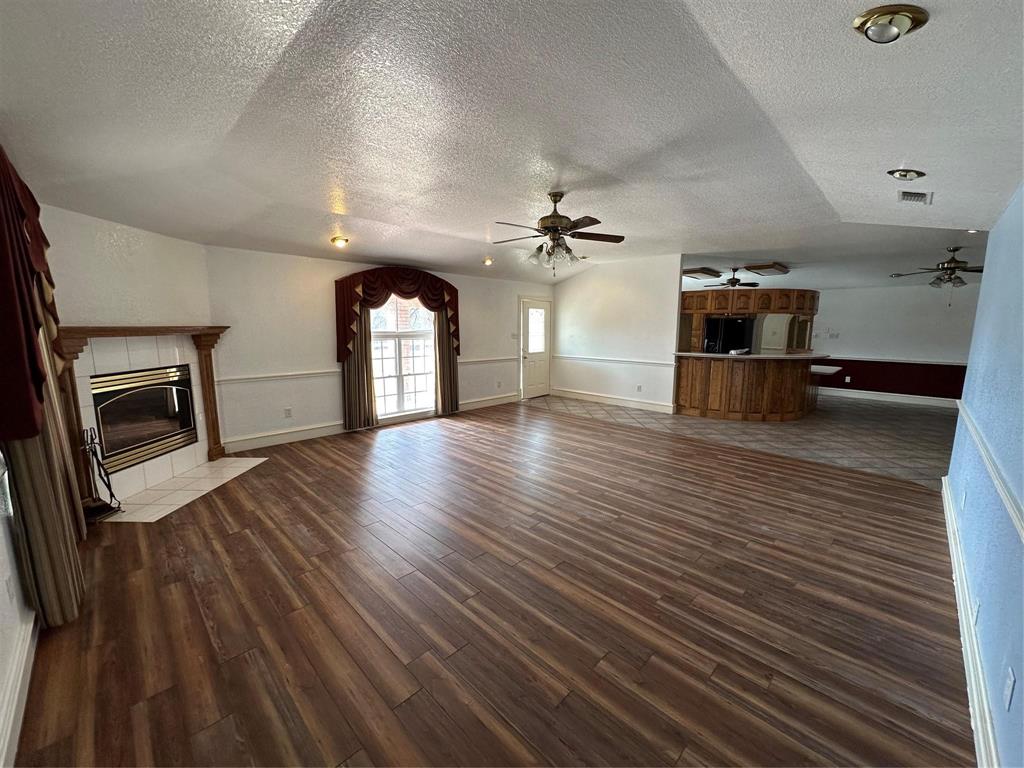 7401 Briar Road Property Photo 4