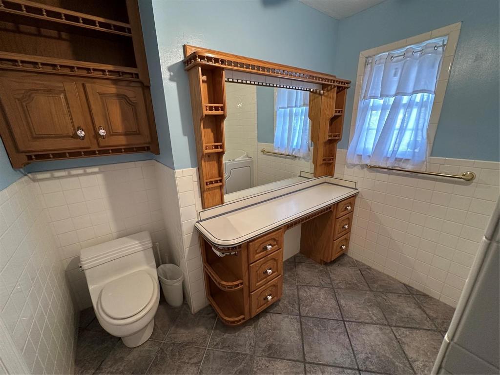 7401 Briar Road Property Photo 9
