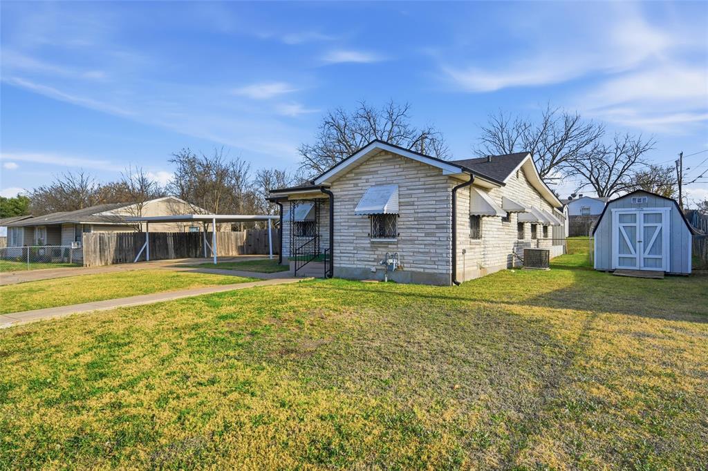 3820 Hiland Drive Property Photo 3