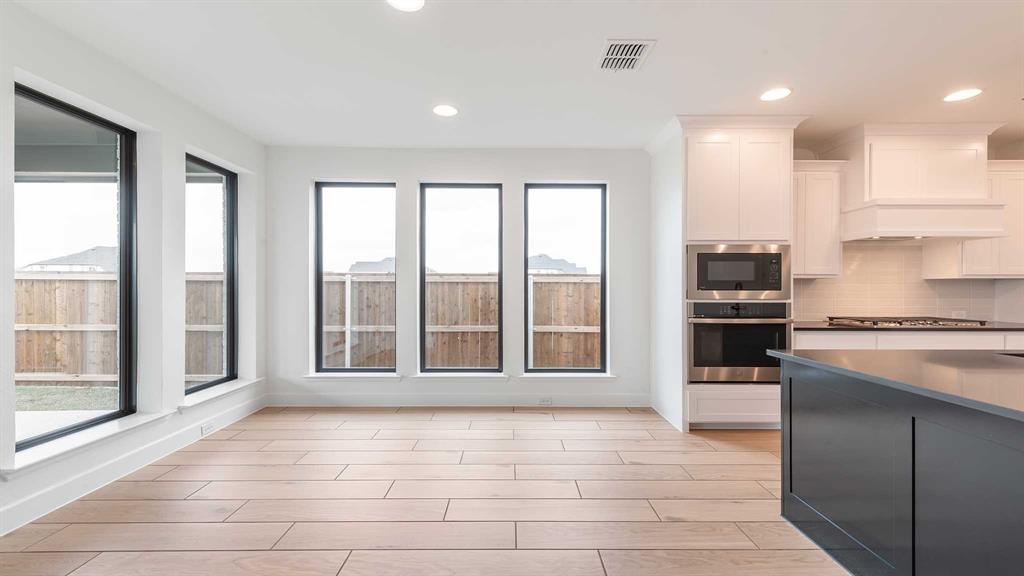 2817 Buckinghom Lane Property Photo 12