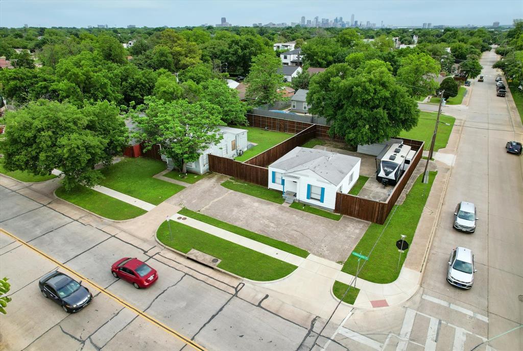 4702 W University Boulevard Property Photo 2