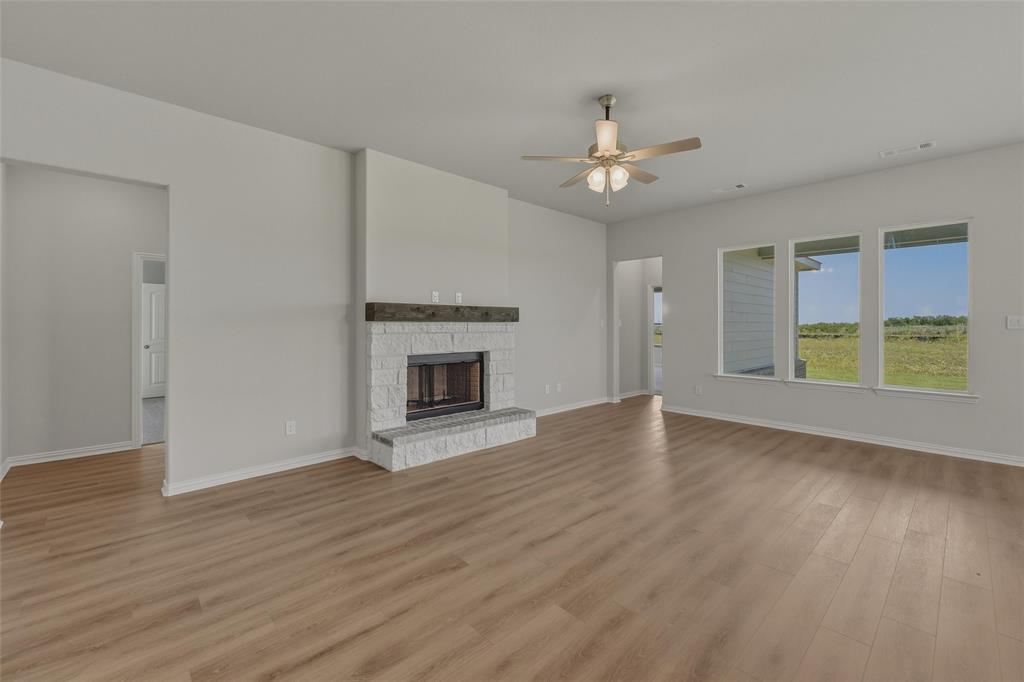 870 County Road 200 Property Photo 7