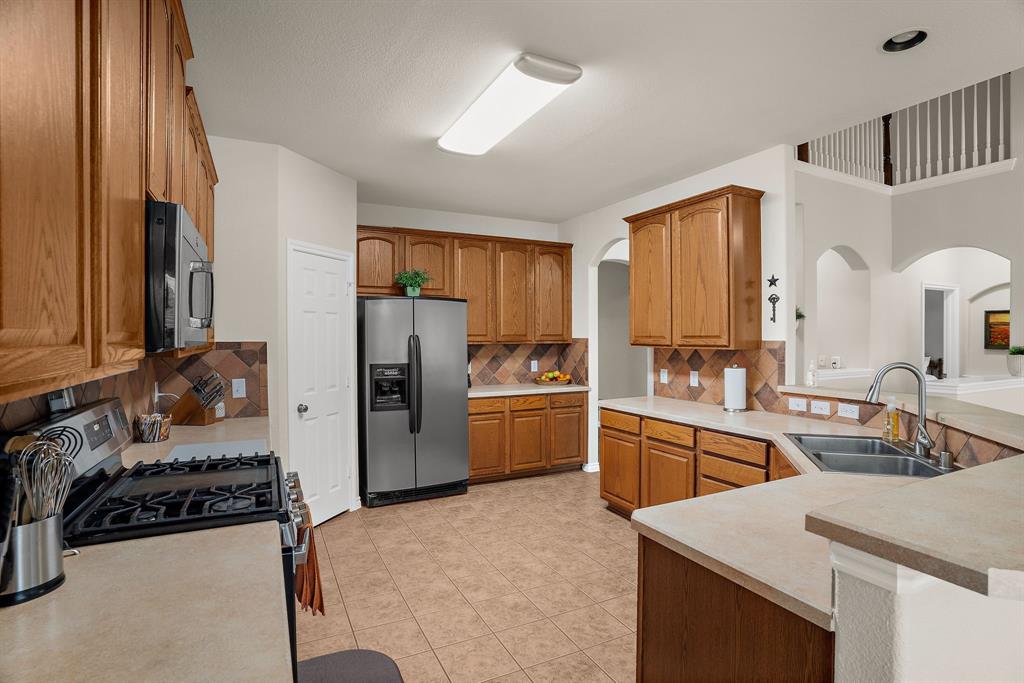 221 Villanova Drive Property Photo 11