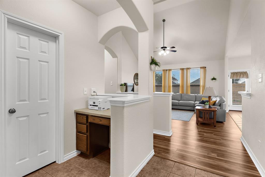 221 Villanova Drive Property Photo 20