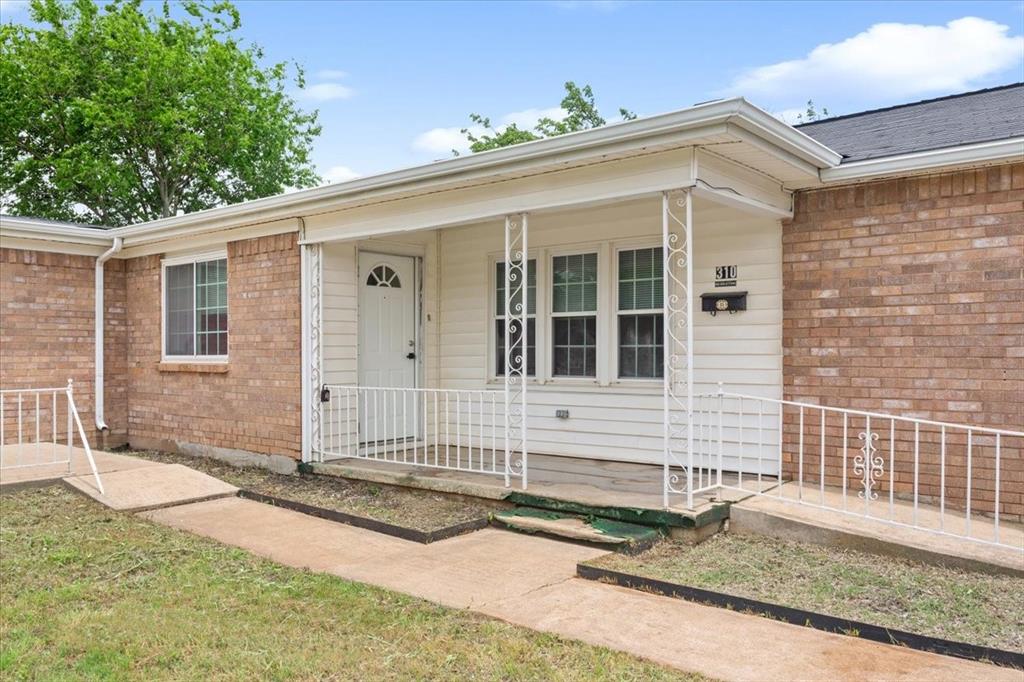 310 Garfield Street Property Photo 4