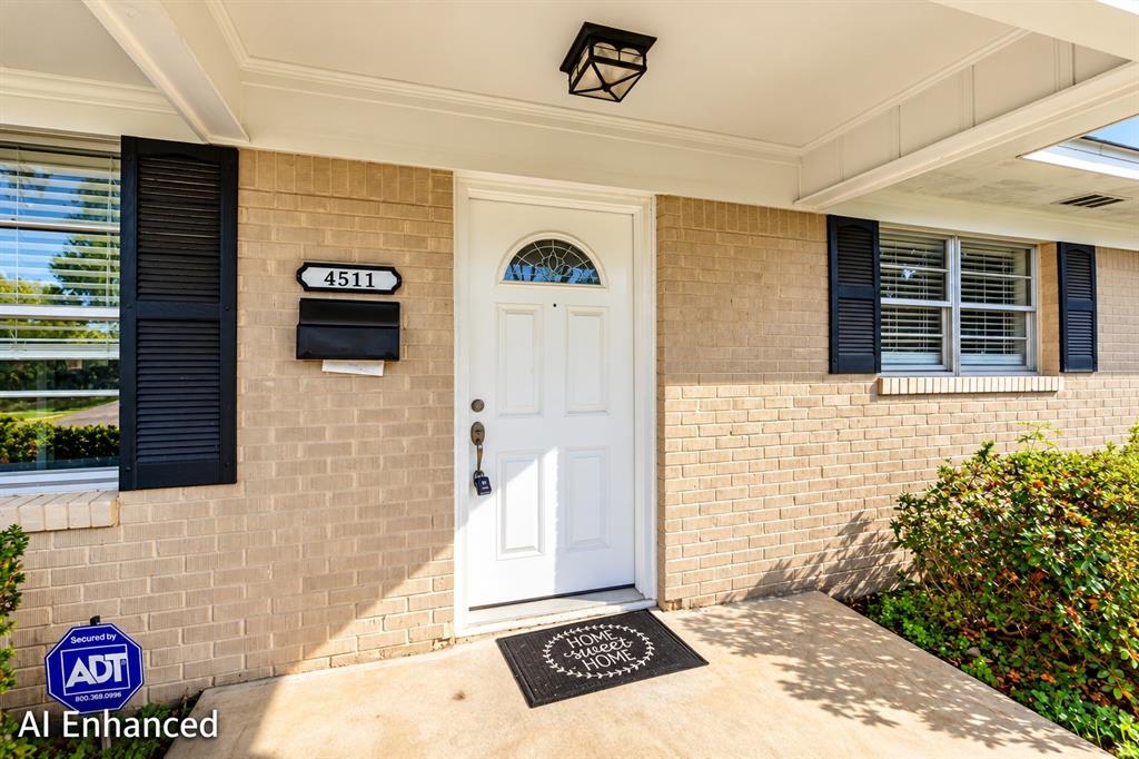 4511 Orchid Street Property Photo 5