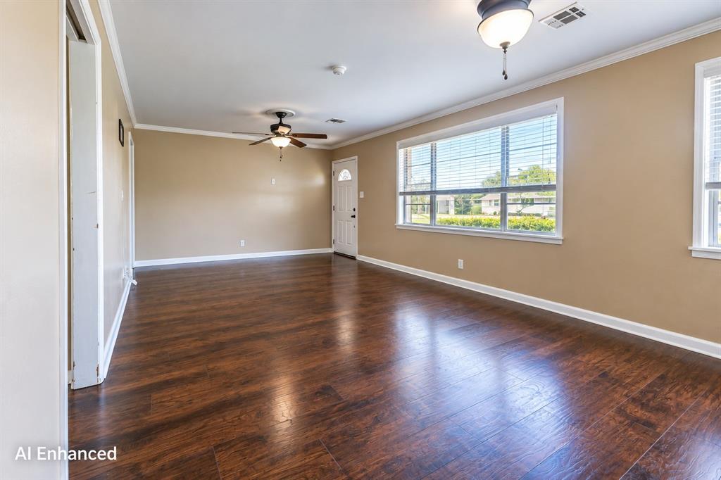 4511 Orchid Street Property Photo 9