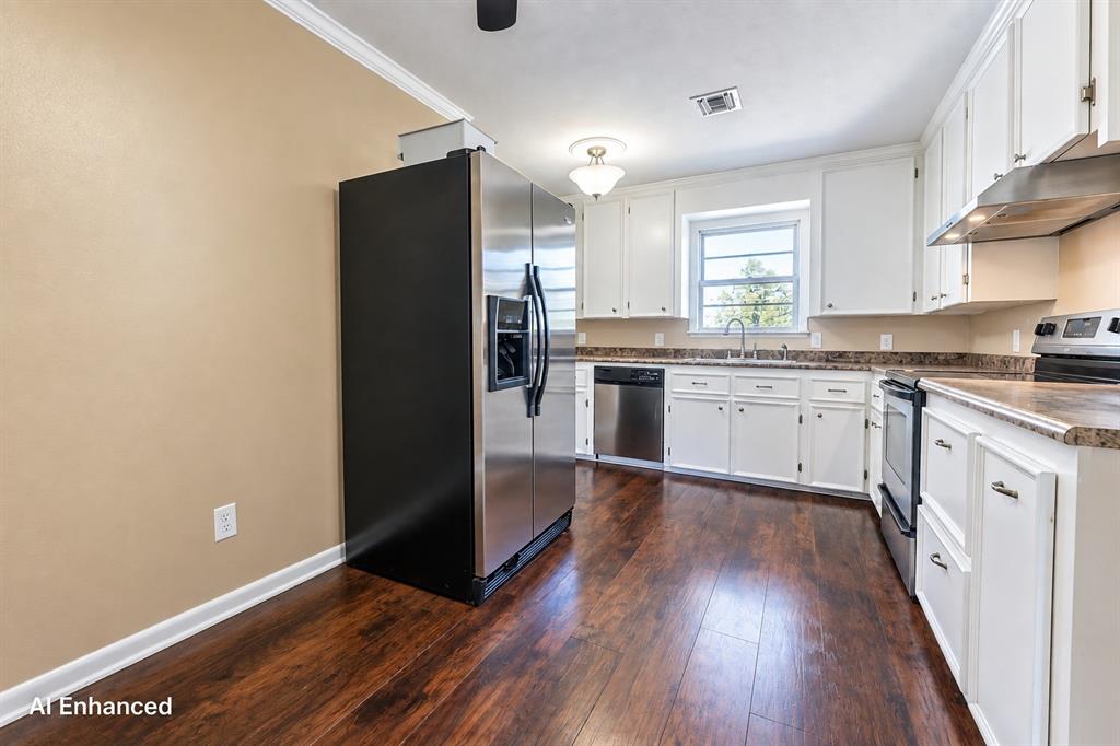 4511 Orchid Street Property Photo 13