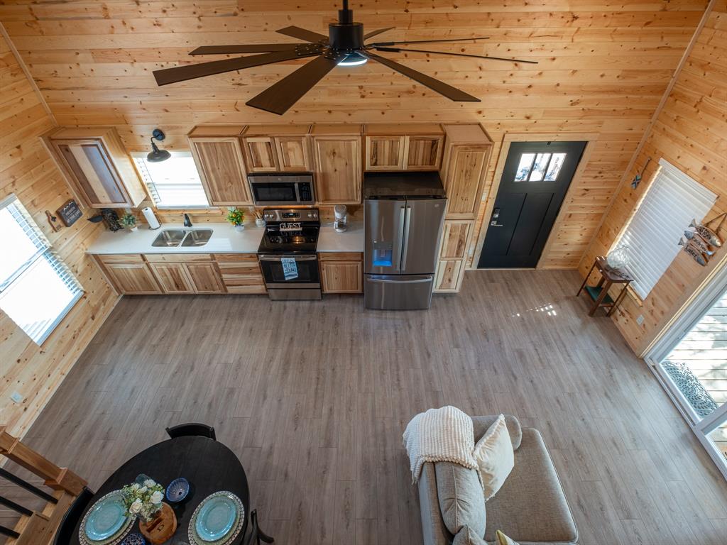 211 County Road 541 Property Photo 28