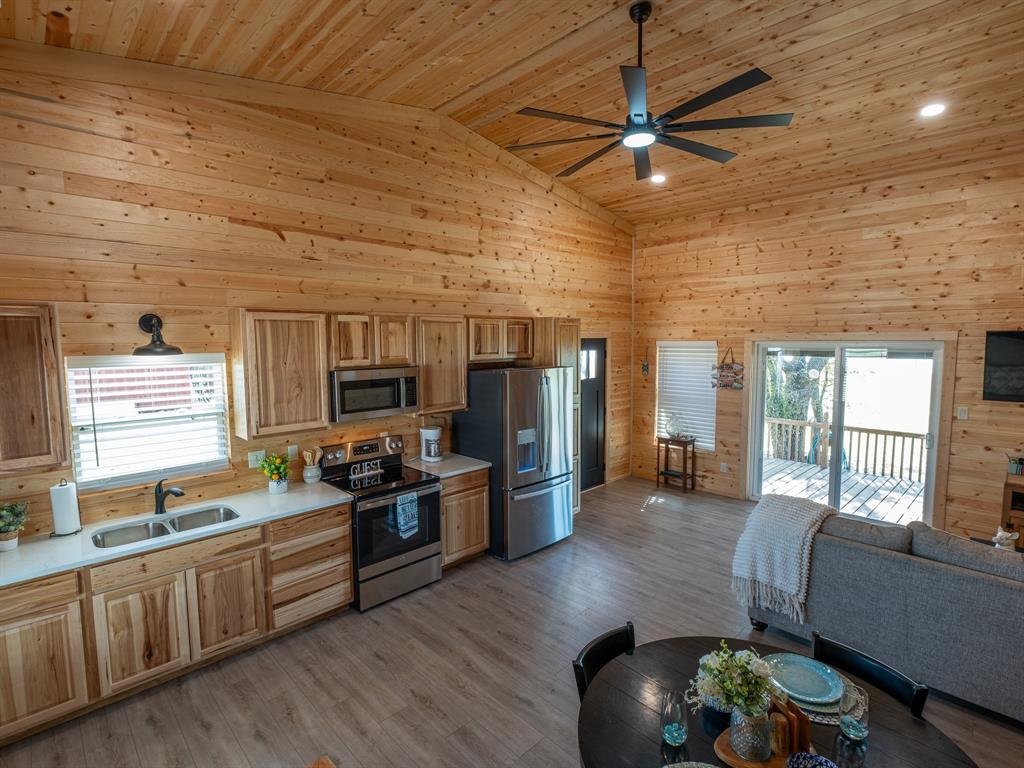 211 County Road 541 Property Photo 29