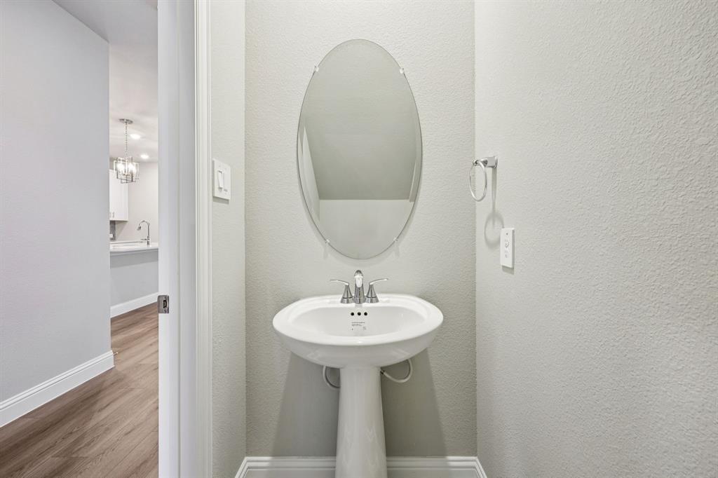 1721 Arches Road Property Photo 20