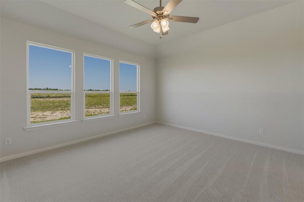 810 County Road 200 Property Photo 14
