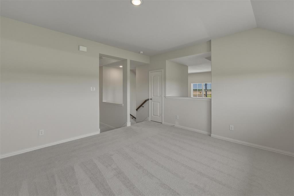 810 County Road 200 Property Photo 16