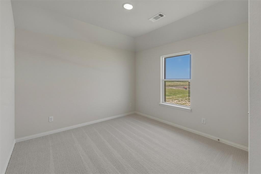 810 County Road 200 Property Photo 18