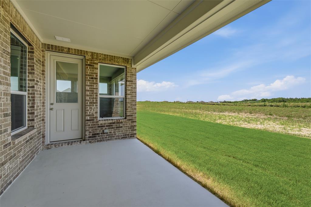 810 County Road 200 Property Photo 27
