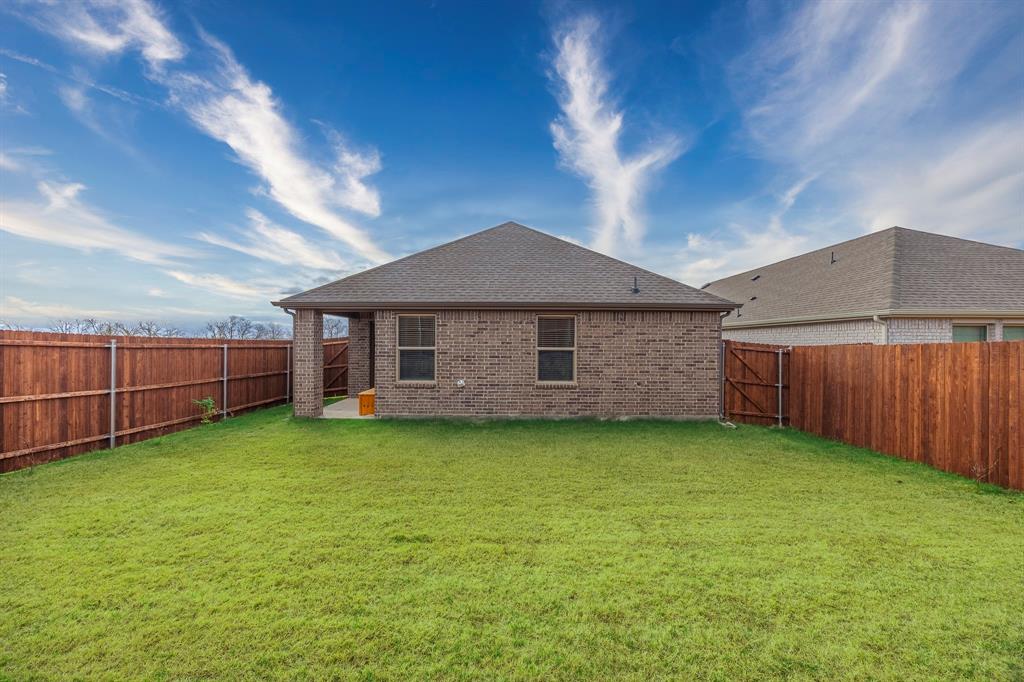 709 Chipper Trail Property Photo 16