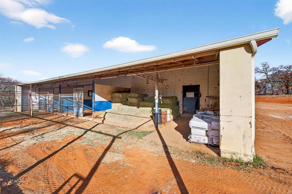 7154 E Fm 922 Property Photo 10