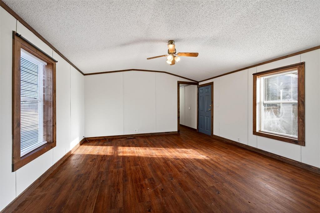 7154 E Fm 922 Property Photo 17