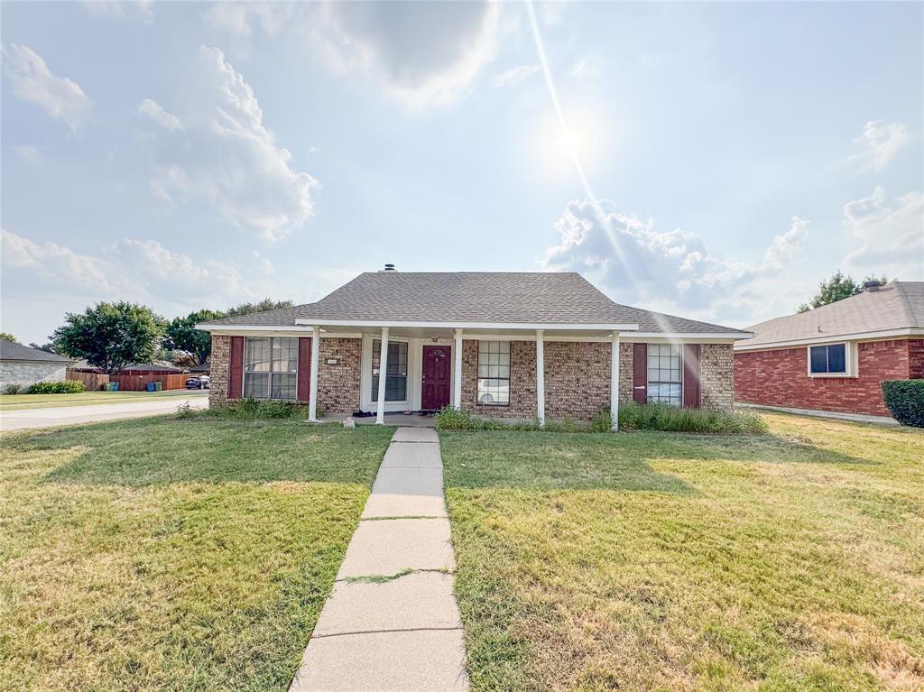 1602 Autumn Breeze Lane Property Photo 2