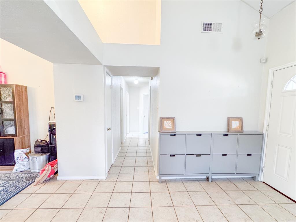 1602 Autumn Breeze Lane Property Photo 20