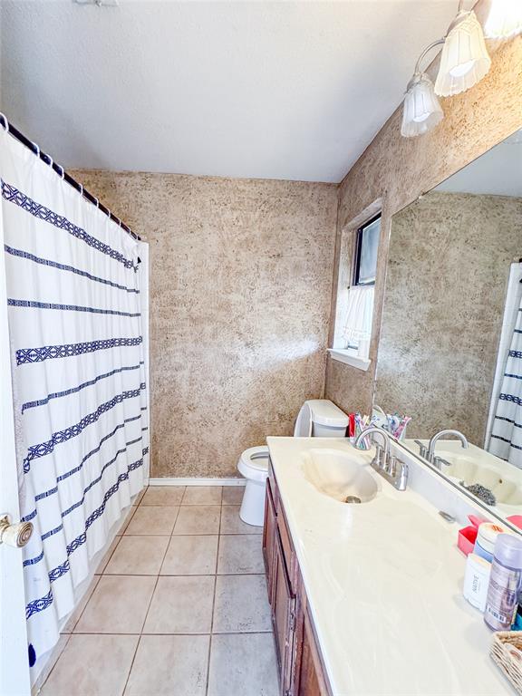 1602 Autumn Breeze Lane Property Photo 27