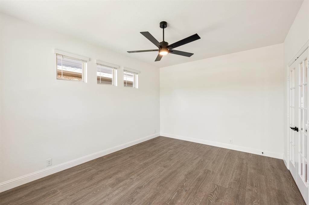 3208 Emerald Trace Drive Property Photo 6
