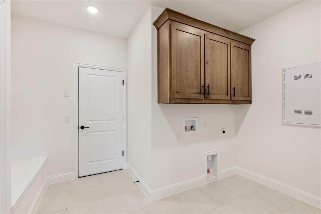3208 Emerald Trace Drive Property Photo 25