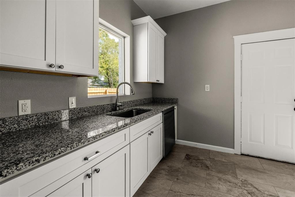 700 N Church Street Property Photo 18
