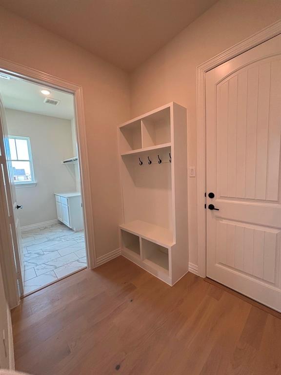 6451 Dalyn Drive Property Photo 8