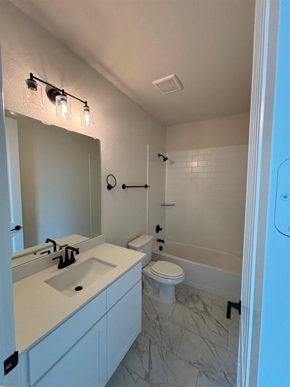 6451 Dalyn Drive Property Photo 14